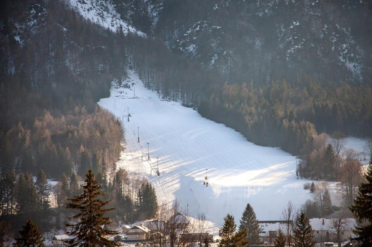 Chic Apartments With Finnish Sauna And Jacuzzi Kranjska Gora Esterno foto